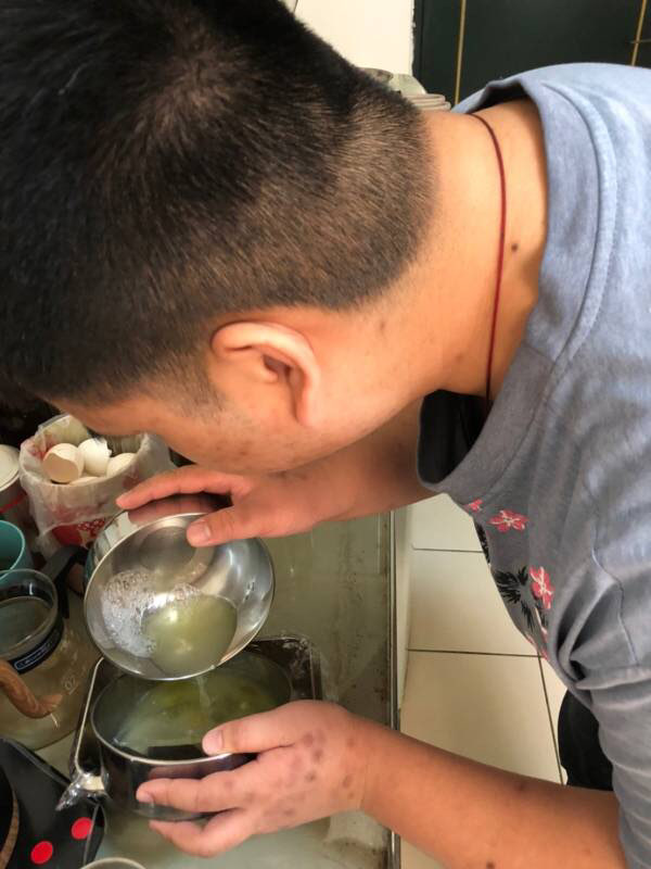 �b�J�ո̥[�J50g�����P�A�q���խJ�ԩM�̰s���áC