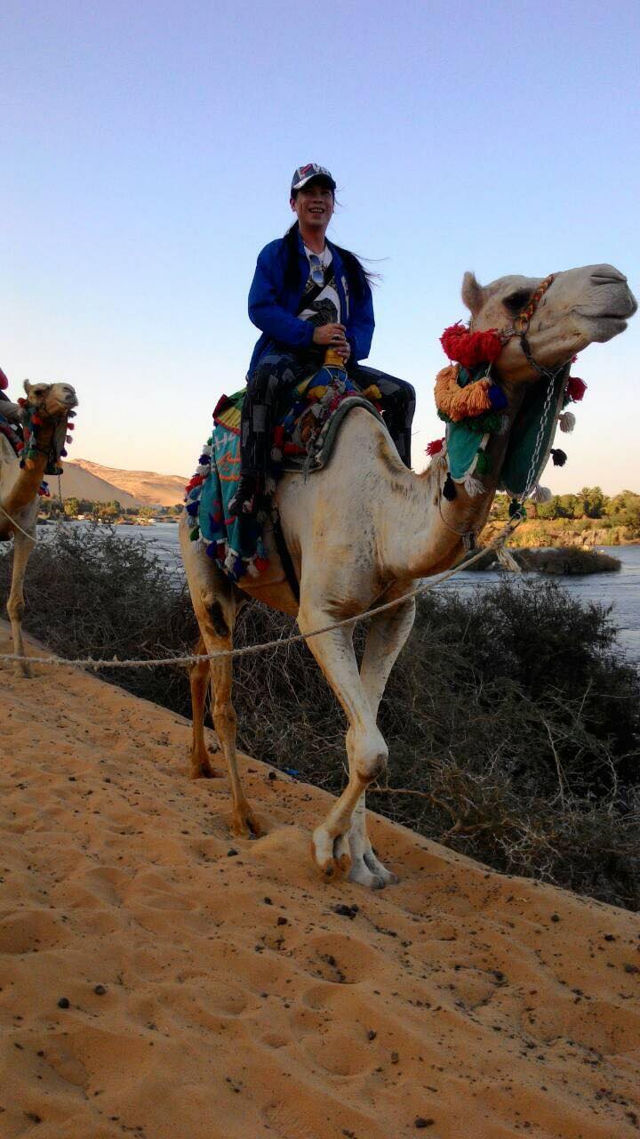 ���@�ۦb�F�z�M�d�m�C