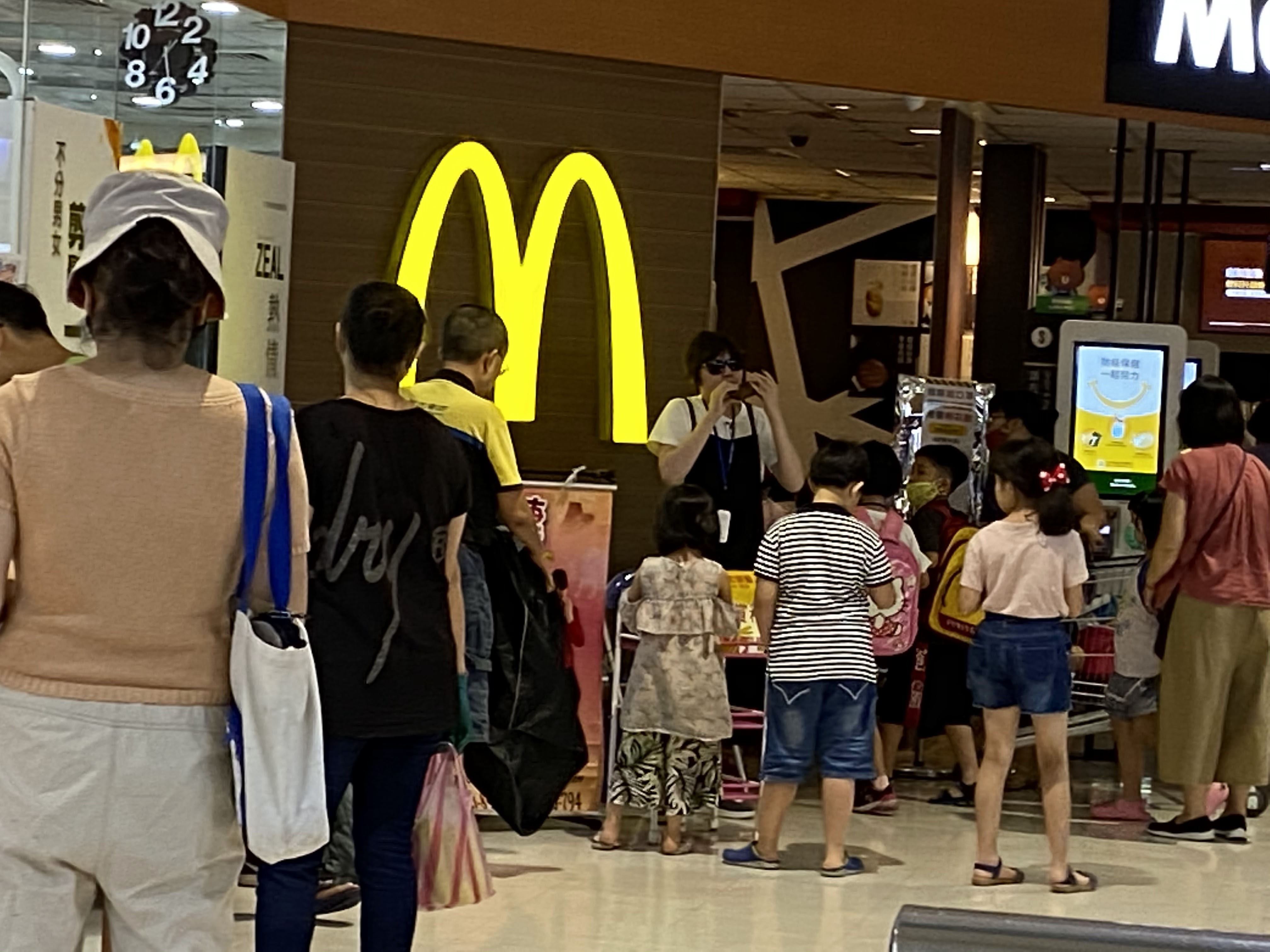 �b�����ҩ����e�j���áC