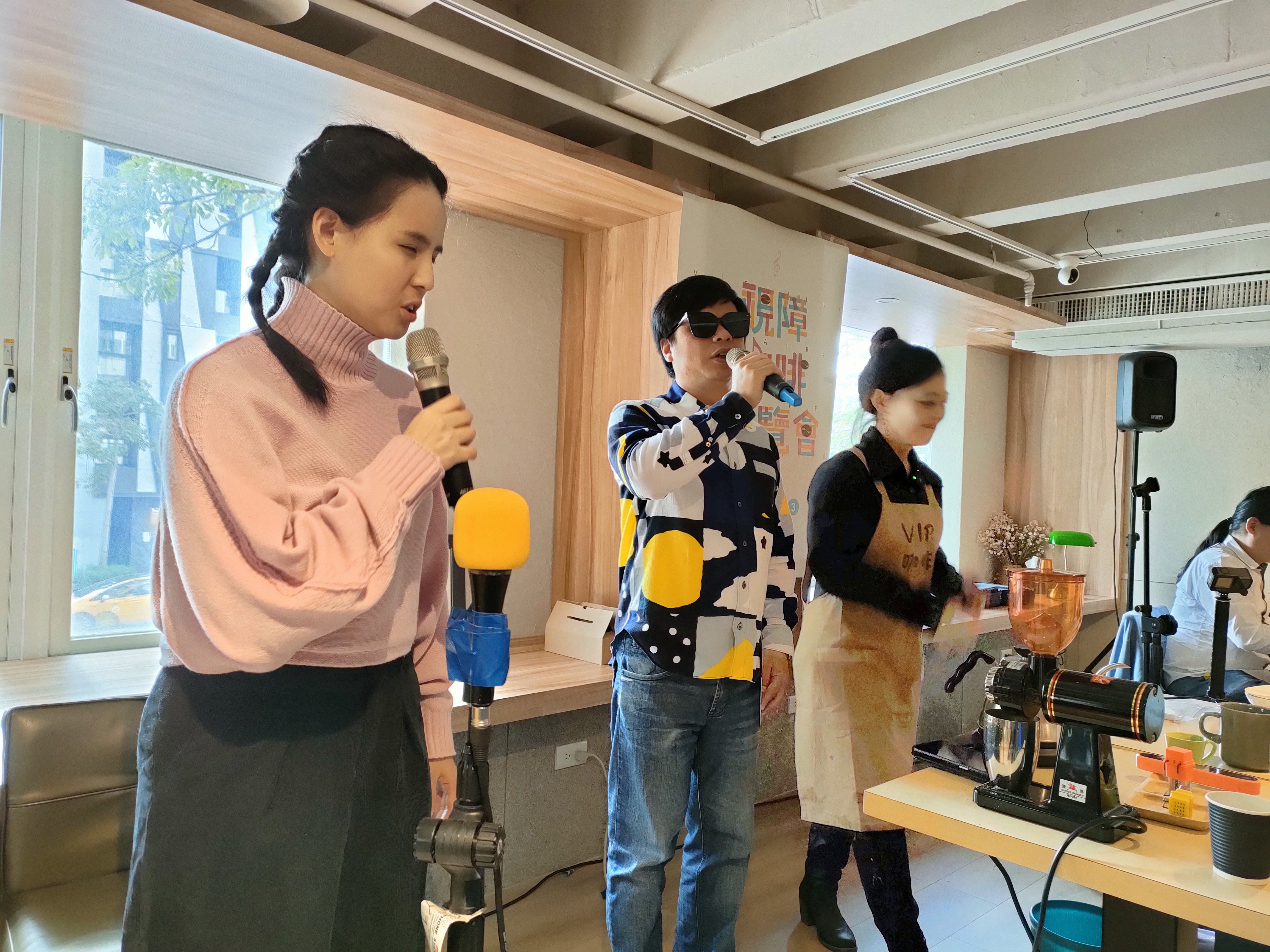 �q���̶}�l�r�O���T�ǡ]�Ϥ��^�g���L�νe���@���q�A�L�]�b�{���t�ۡC