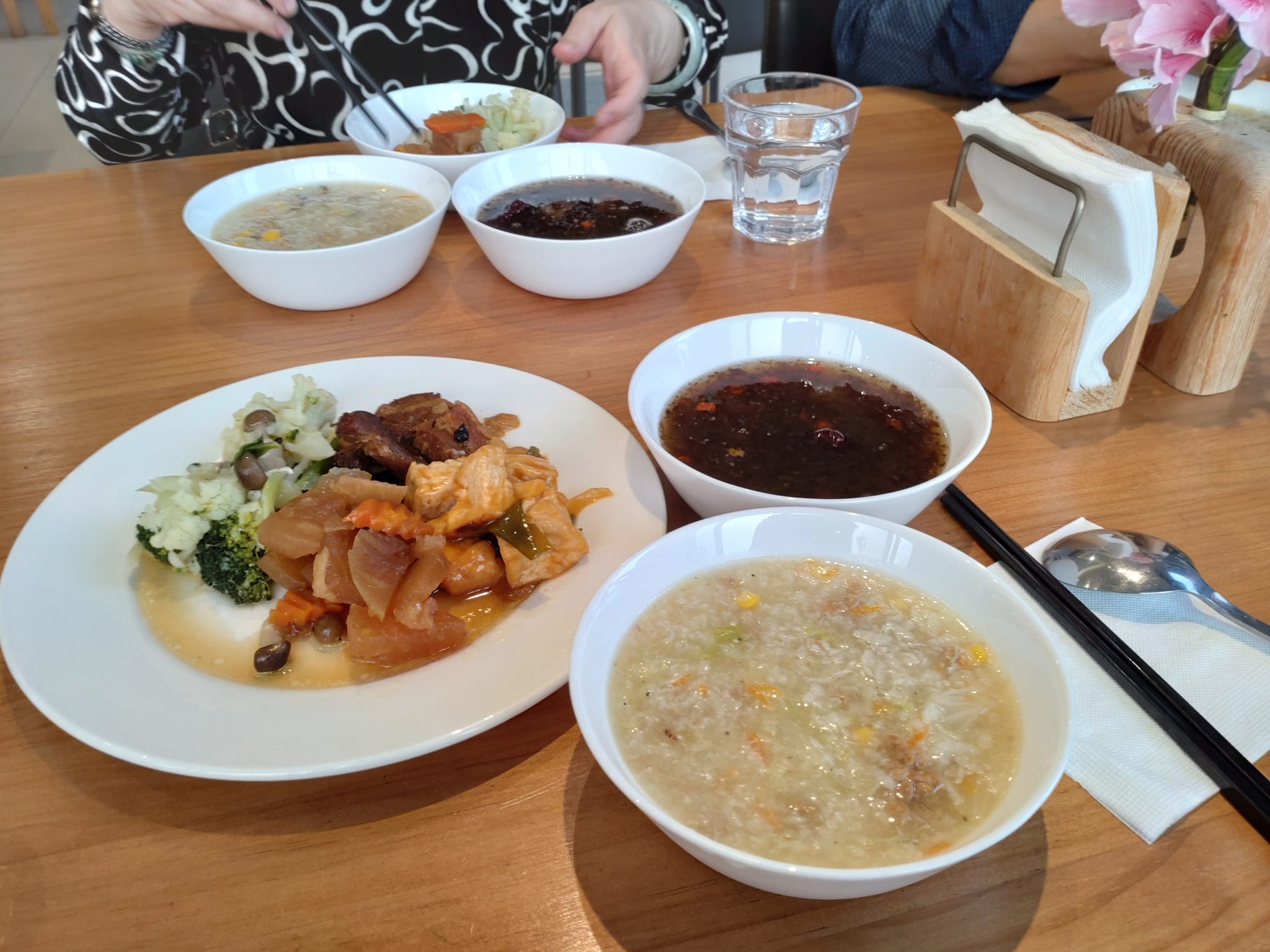 ���Ѯv���G�u�n�n���]�v���\�A�n�Y�C�]Grace Tsai Tsai����^