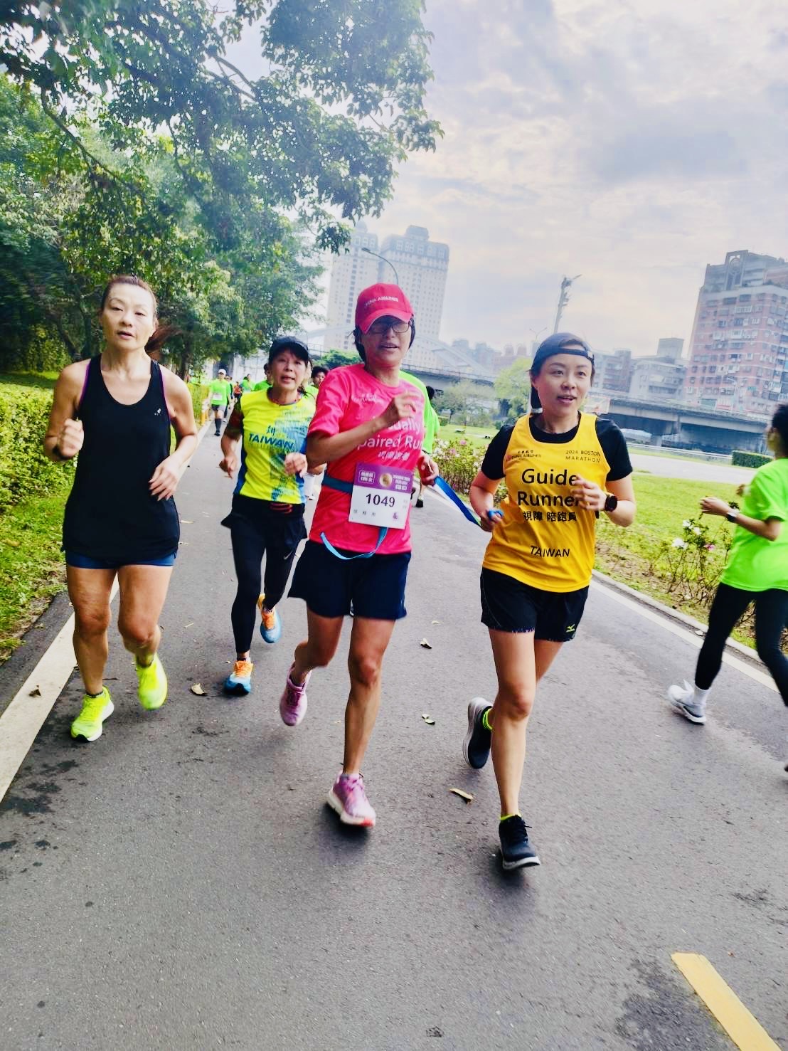  ��⤧�D�W�b�����]�̡̭A�ѥ��ܥk���e�n�B��¡B���f�P�t�E�C�P�ˤ]�O��ժ��]�B�ʧ@�A�b�ɹD�W�b���C