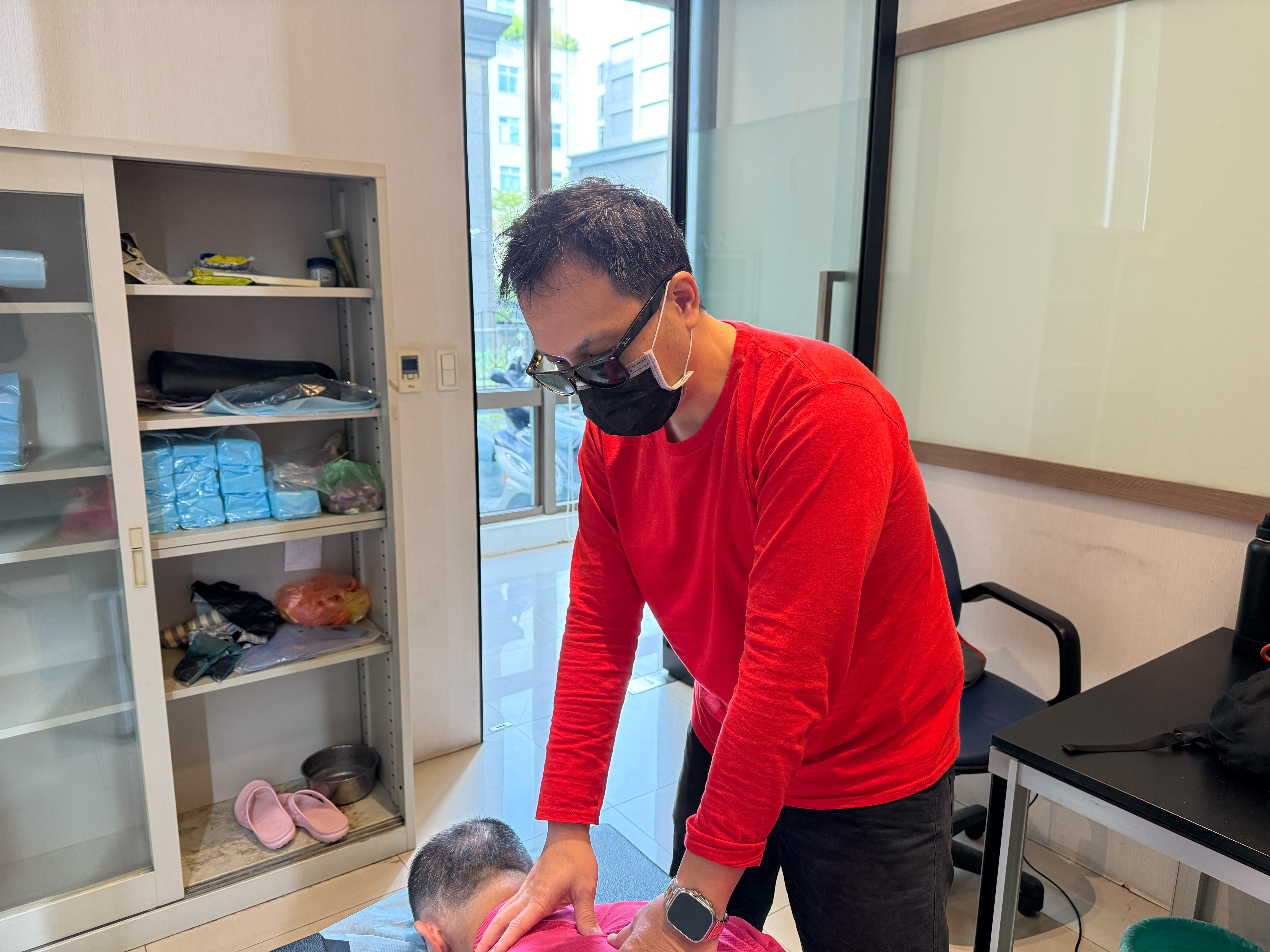 �P�[�ڦ����������u�A���P�ƫ����C