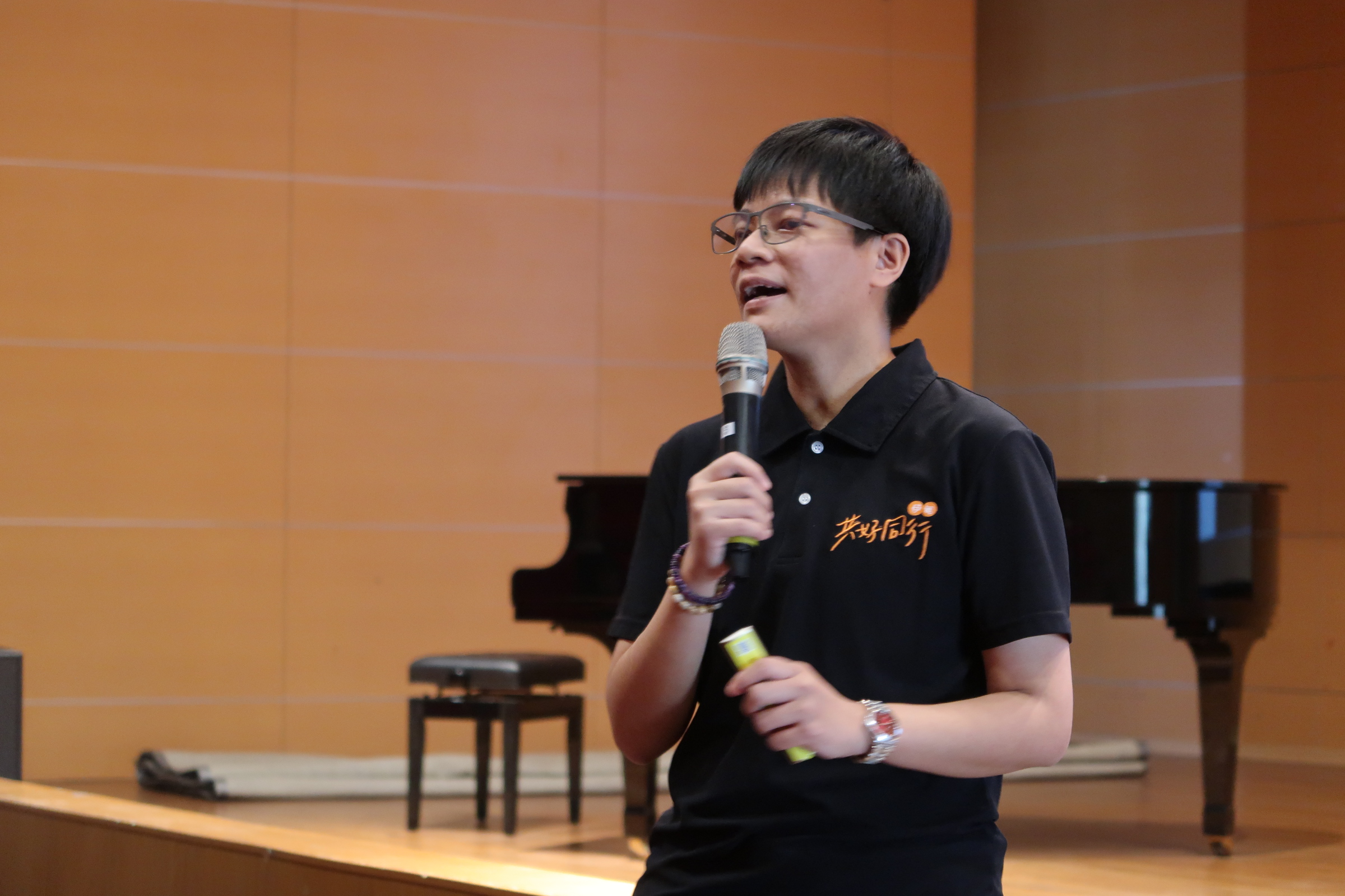 �L���O��ͩR�Ш|���v�A�Ʊ�Φۤv���ͩR�v�T�O�H���ͩR�C