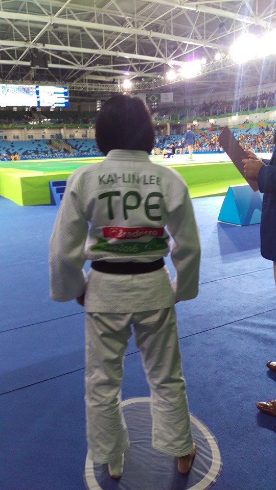 2016�~�ڦ詬�B���ǳƤU�����ɡC