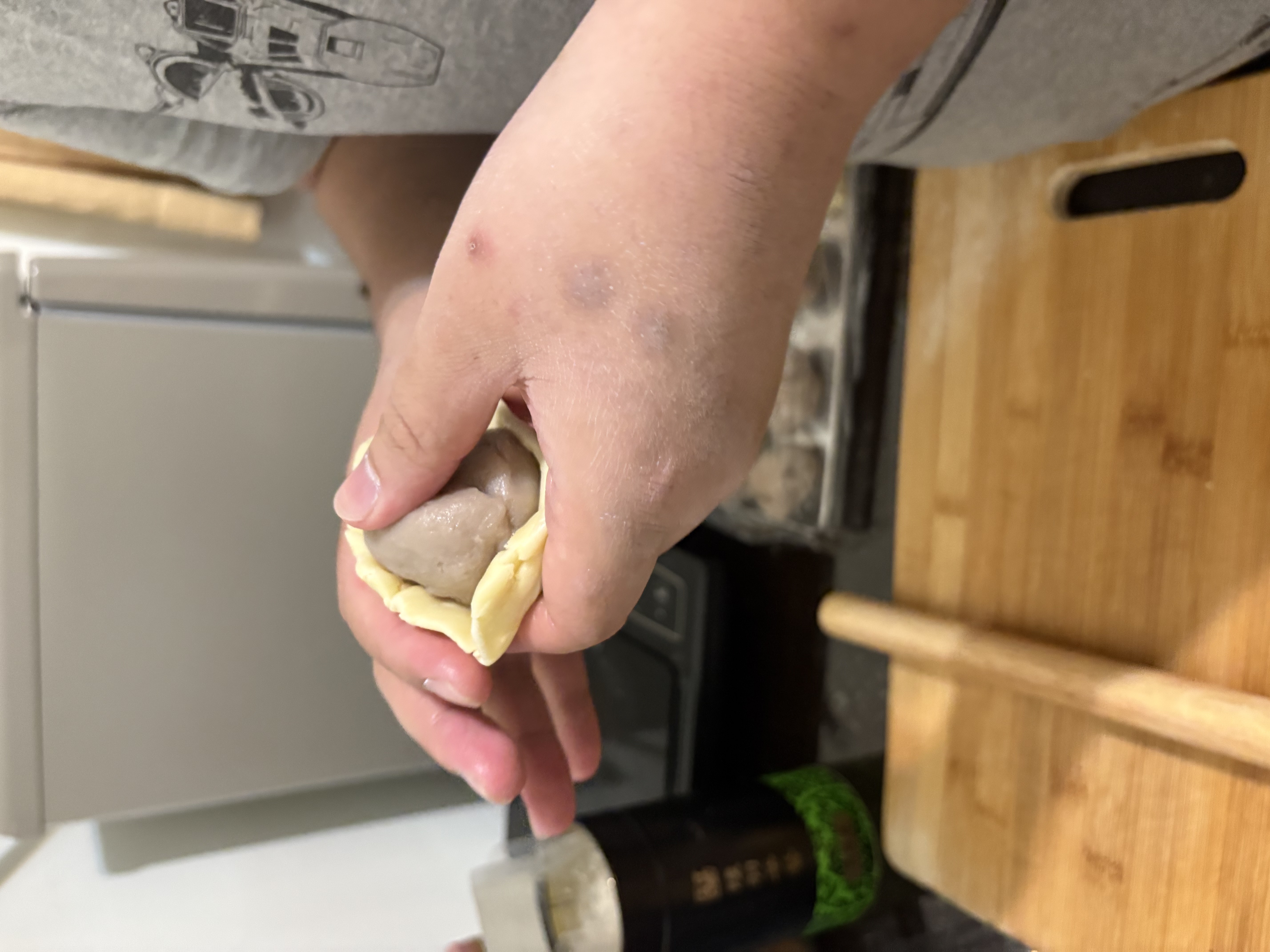 �⤺�`�]�i�ѥָ̡C